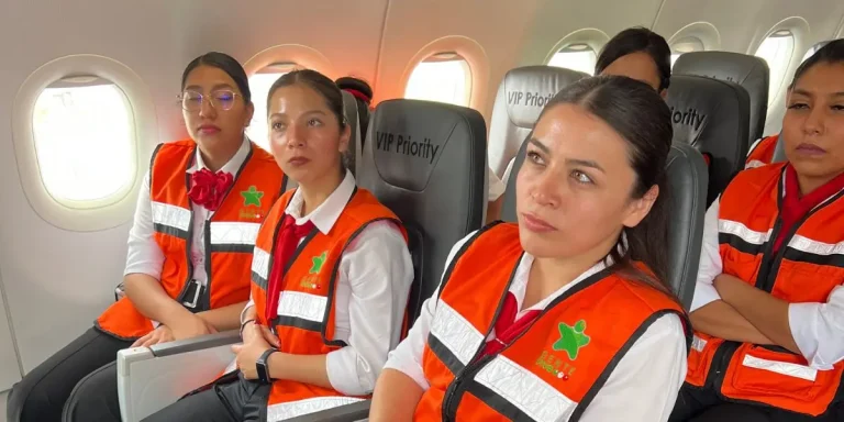 Requisitos para ser azafata en Cancún